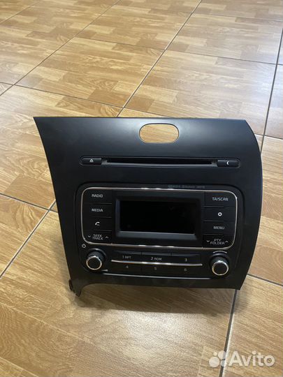 Магнитола штатная Kia Cerato