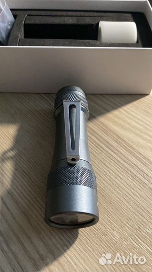 Фотофонарь со сменной температурой 2700-6000к