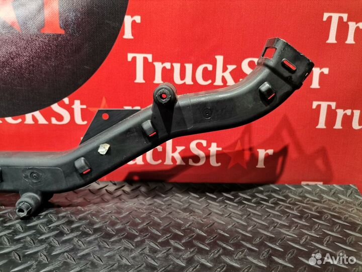 Кожух проводки шасси правый Daf XF106