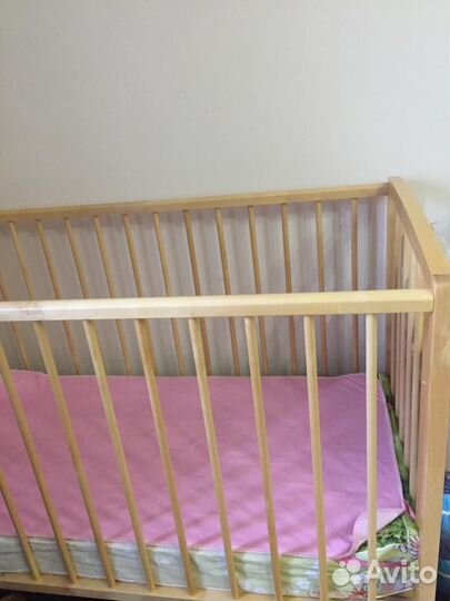 Детская кроватка