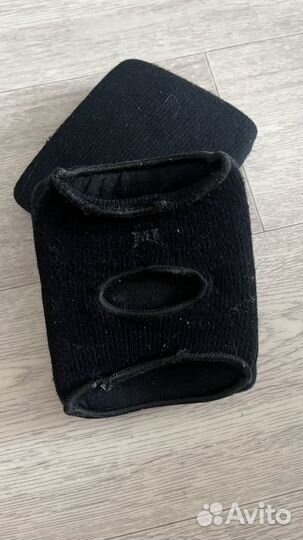 Наколенники