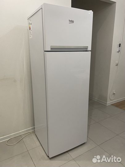 Холодильник beko
