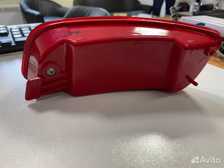 Отражатель заднего бампера левый Santa Fe 06