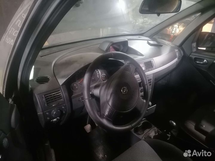 Безопасность опель мерива а