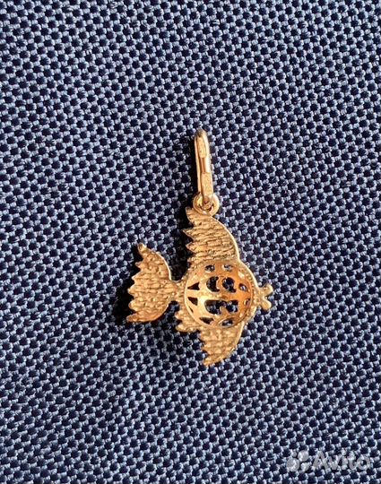 Кулоны золотые СССР. Серьга 750 проба