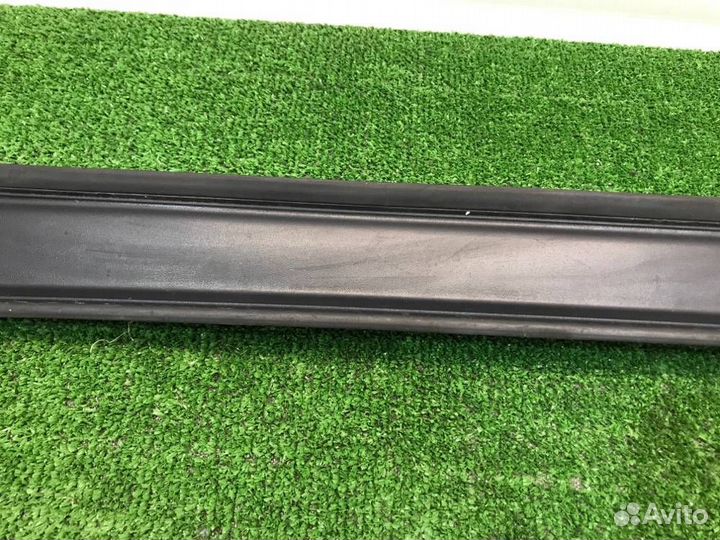 Декоративная накладка Audi A3 8P CCZ 2009