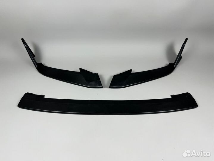 Губа передняя Lexus IS250 05-13г K2210