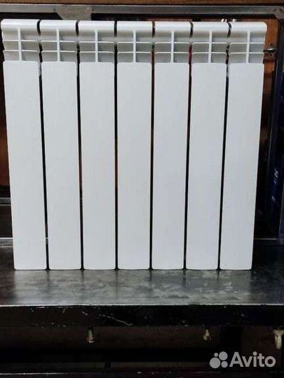 Радиатор отопления алюминиевый 7 секций