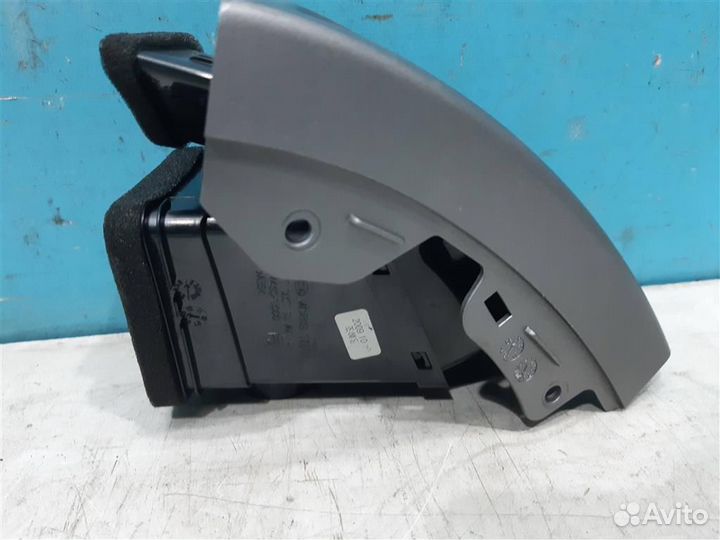 Дефлектор воздушный левый Hyundai I20 1 2008-2012