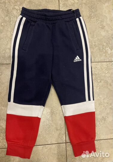 Спортивный костюм adidas