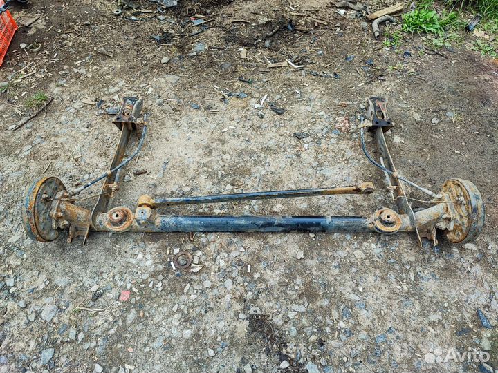 Задняя балка Киа Рио 1 поколения