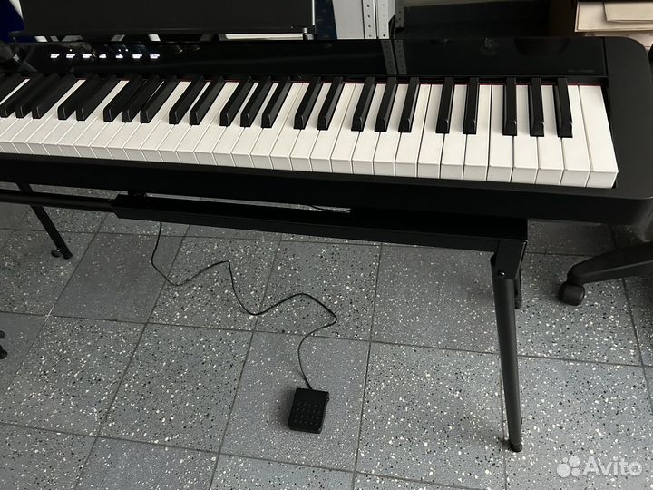 Цифровое пианино Casio Privia PX-S1000 BK