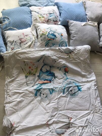 Бортики в кроватку