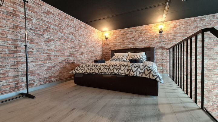 2-к. квартира, 38 м², 1/17 эт.