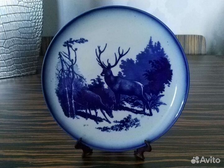 Тарелка декоративная Олени. Кобальт. СССР
