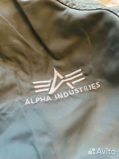 Ветровка alpha industries