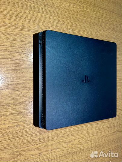 PlayStation 4 Slim/Fat