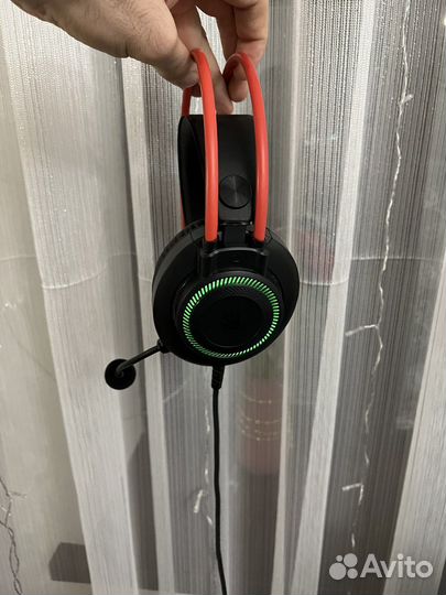 Новые,отдаю за 1000