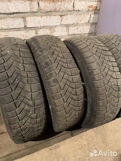 Pirelli Ice Zero 175/65 R14 82