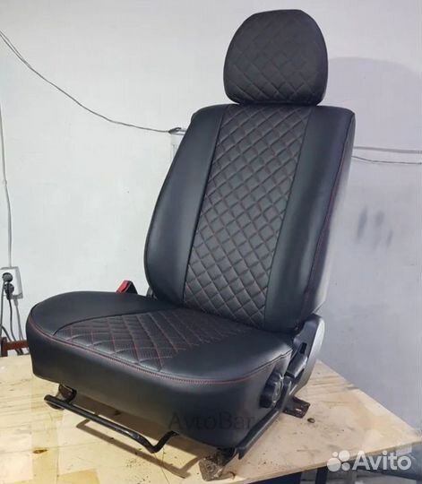 Чехлы экокожа Mitsubishi Lancer 9 ромб