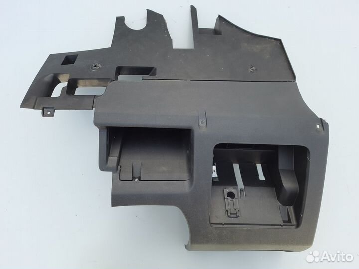 Панель торпеды нижняя левая Skoda Fabia