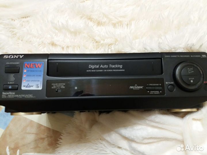 Видеомагнитофон sony Digital Auto Tracking