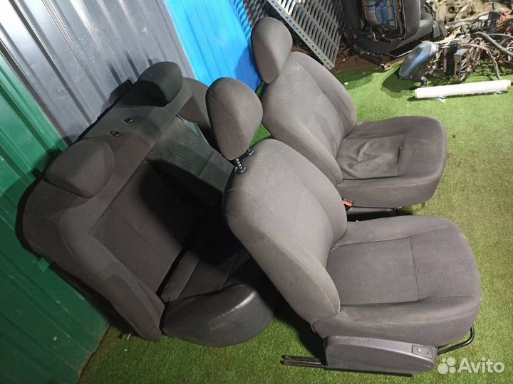 Комплект сидений Nissan Almera G15 1.6 2014