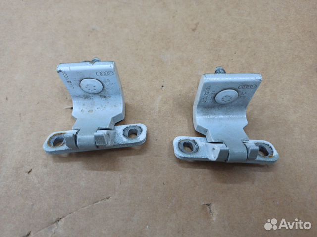 Петля крышки багажника Audi Q5 FY