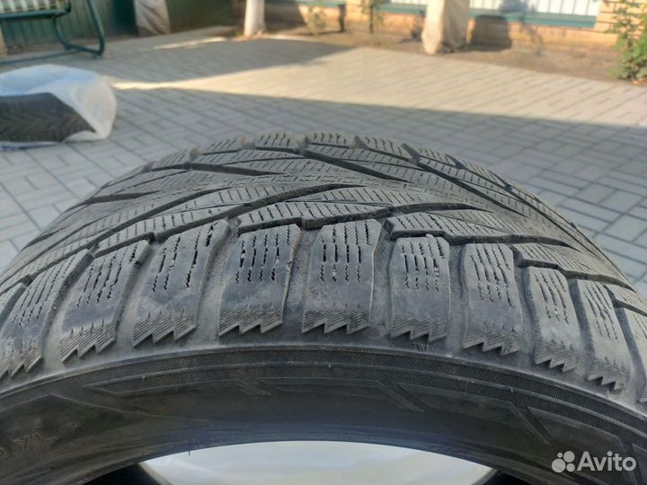Nokian Tyres Hakkapeliitta R2 255/50 R19 107