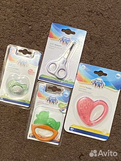 Ножницы детские, пустышка, прорезыватели для зубов