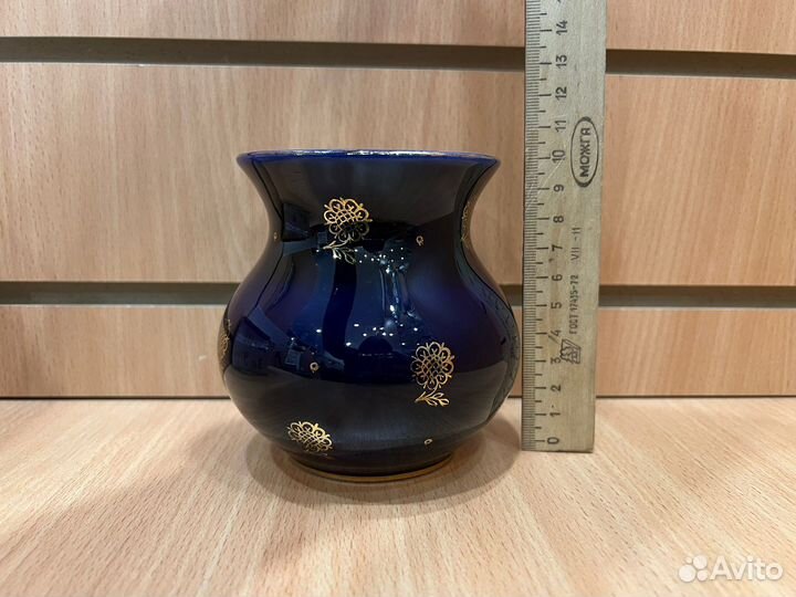 Ваза фарфоровая лфз