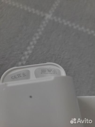 Apple AirPods 2 оригинал б/у