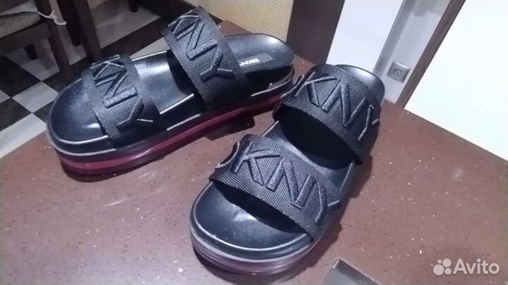 Обувь женская 37 размер новая