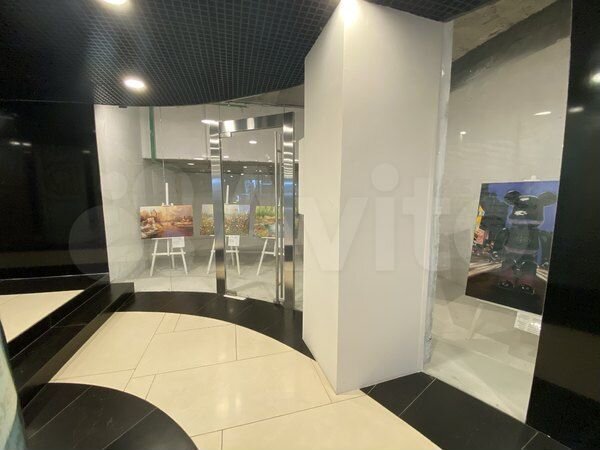 Продам торговое помещение, 184.3 м²