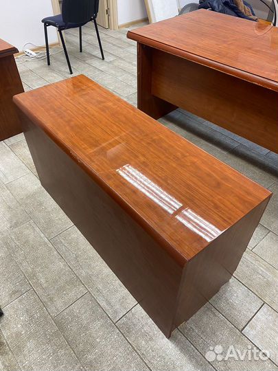 Тумбочка офисная