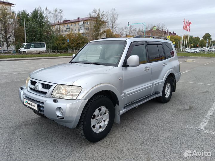 Mitsubishi Pajero 3.2 AT, 2005, 350 000 км