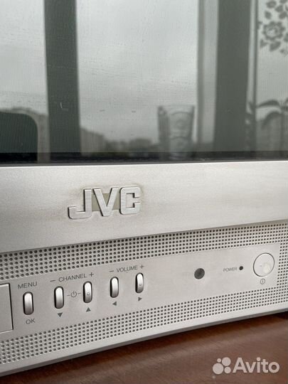 Телевизор JVC