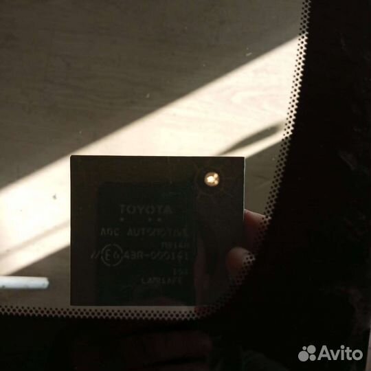 Стекло лобовое LC150Prado (полный обогрев + д/д)