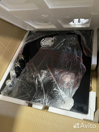 Газовая варочная панель Midea MG696TGB