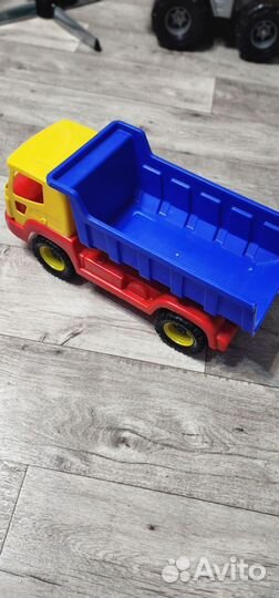 Детские игрушки машины бу