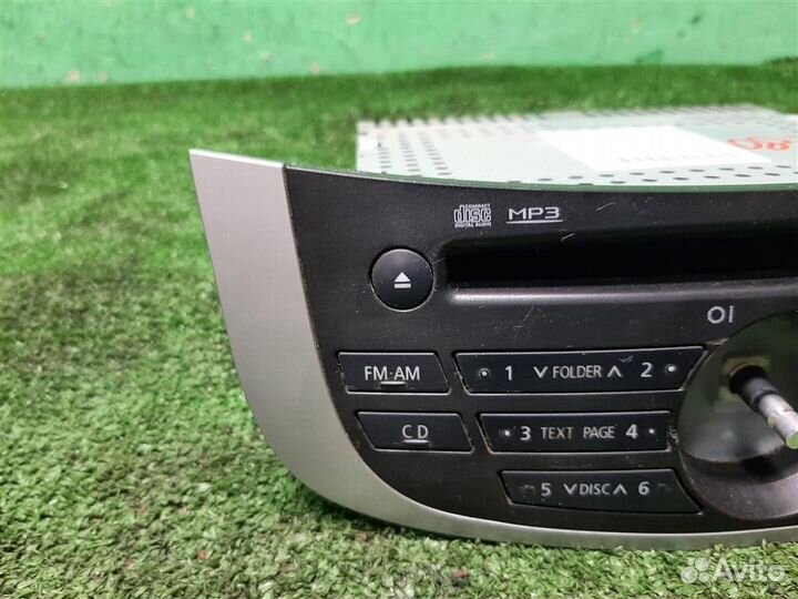 Магнитола Mitsubishi Grandis 2008
