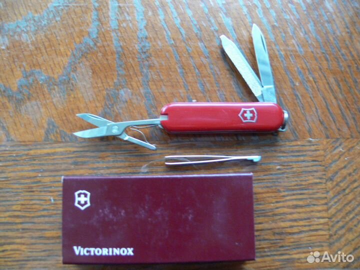 Брелок Victorinox Швейцария