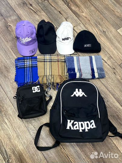 Кепки, шарфы, рюкзак и сумка