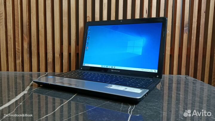 Ноутбук Packard Bell Ente11HC