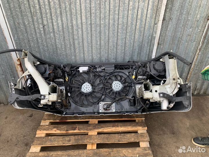 Передняя часть Ауди A4 B7 ксенон Audi A4 B7