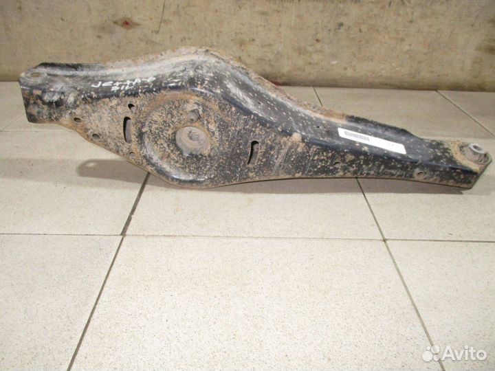 Рычаг задний нижний VW Jetta 6 (1B)