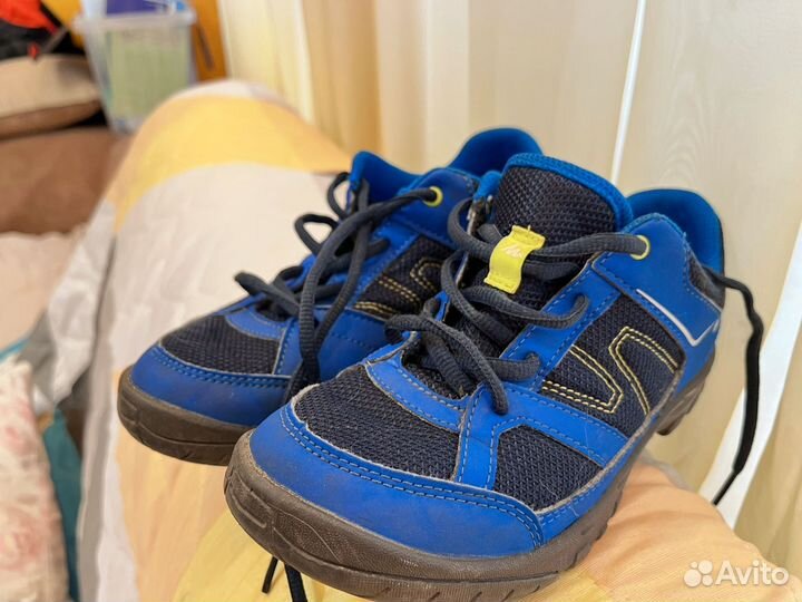 Кроссовки детские