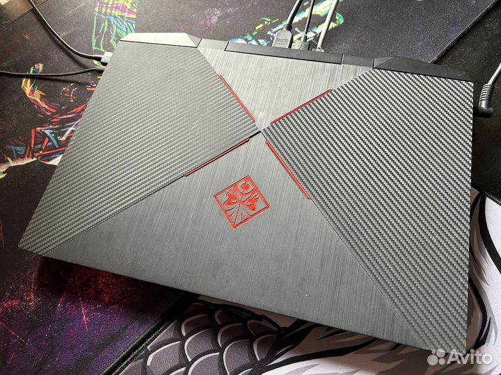Игровой ноутбук HP Omen i7 + охлаждающая подставка