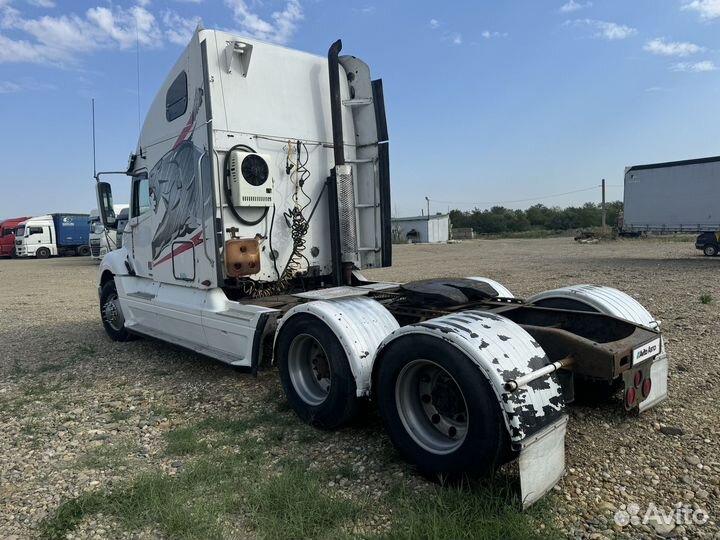 Freightliner Columbia, 2003