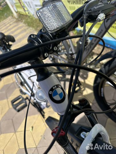 Вклосипед BMW на литых дисках новый